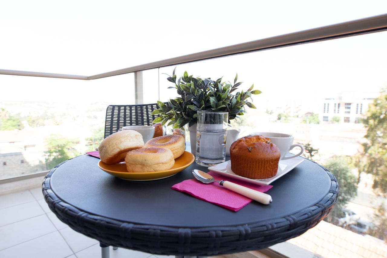 Haneviim Court Residence 예루살렘 외부 사진